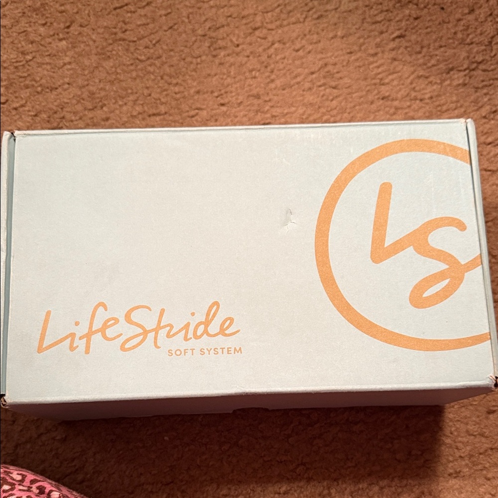 Life Stride Juliana Stretch Black Patent Wedges Size 7.5 New in Box - Picture 13 of 14